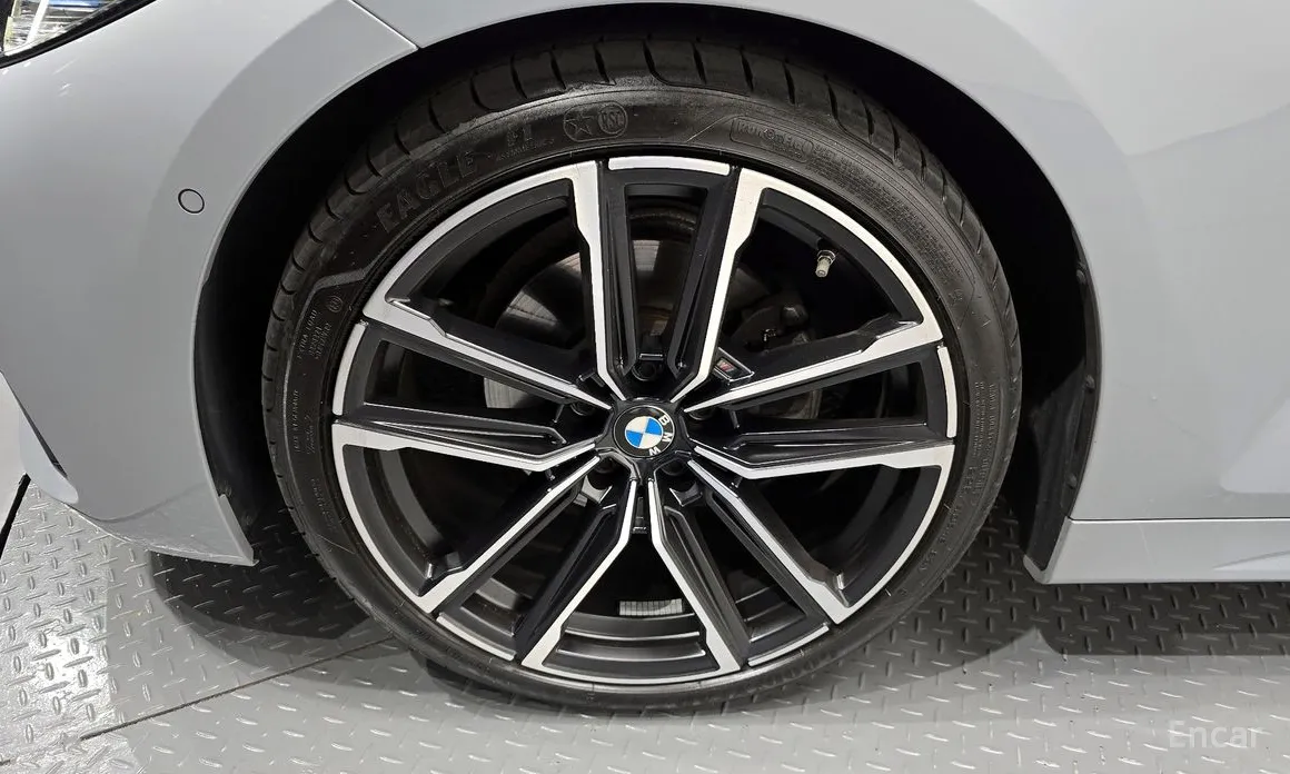 Фото 5 - BMW 4 Series