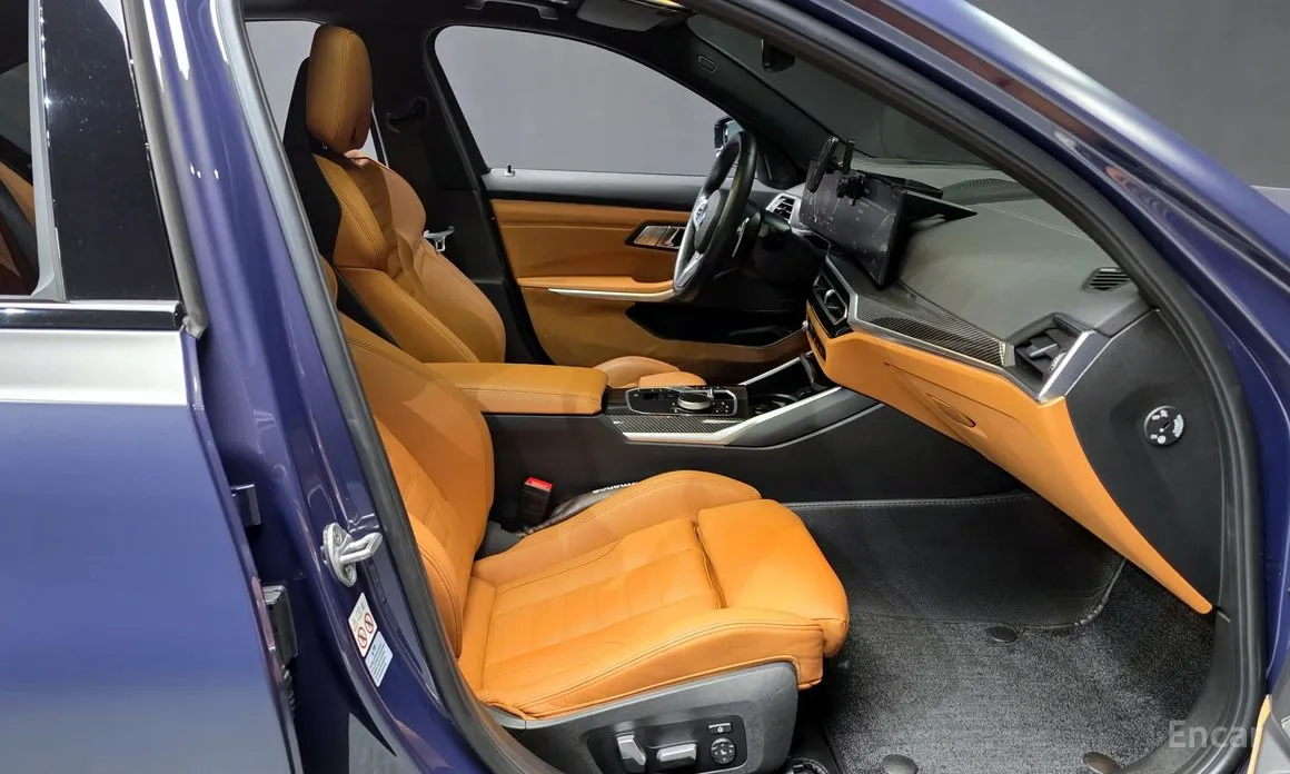 Photo 11 - BMW 3 Series