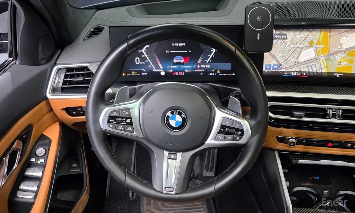 Photo 13 - BMW 3 Series