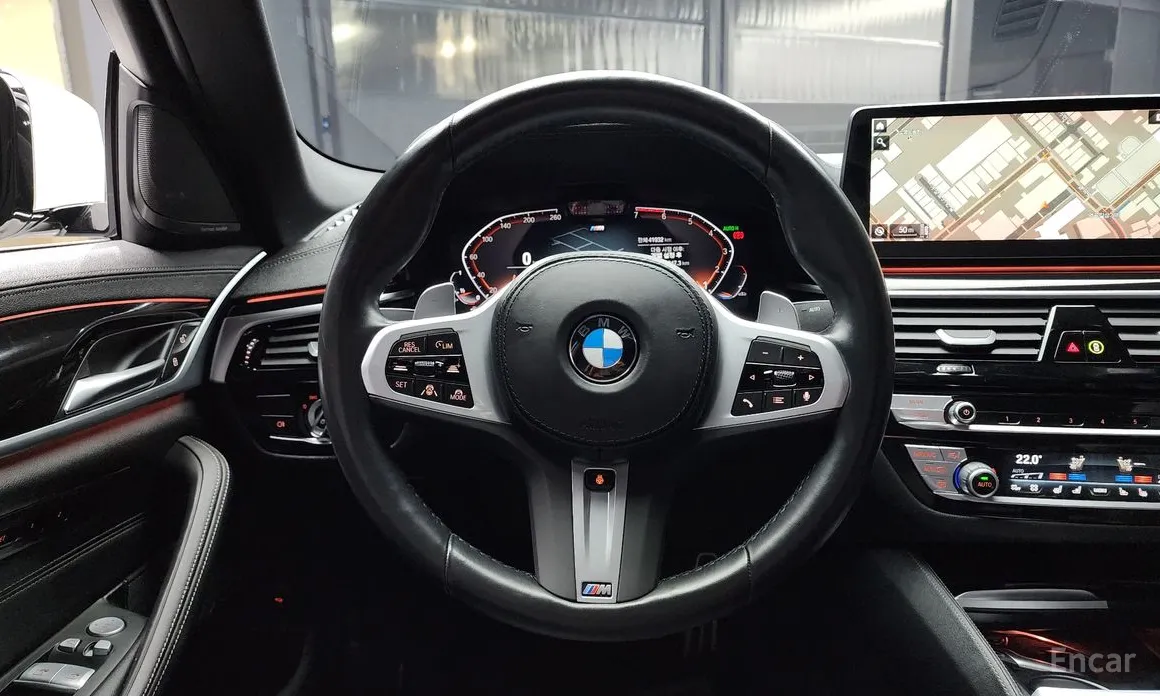 Фото 13 - BMW 5 Series