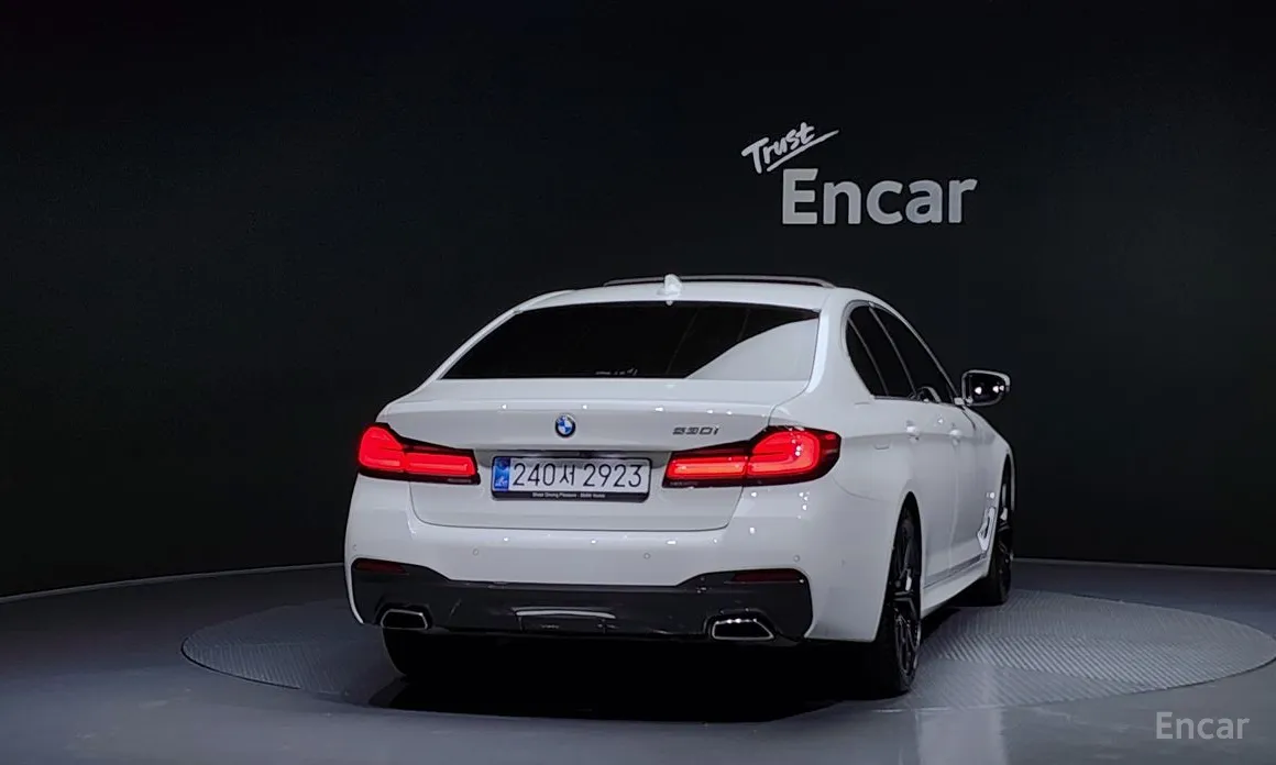 Фото 4 - BMW 5 Series