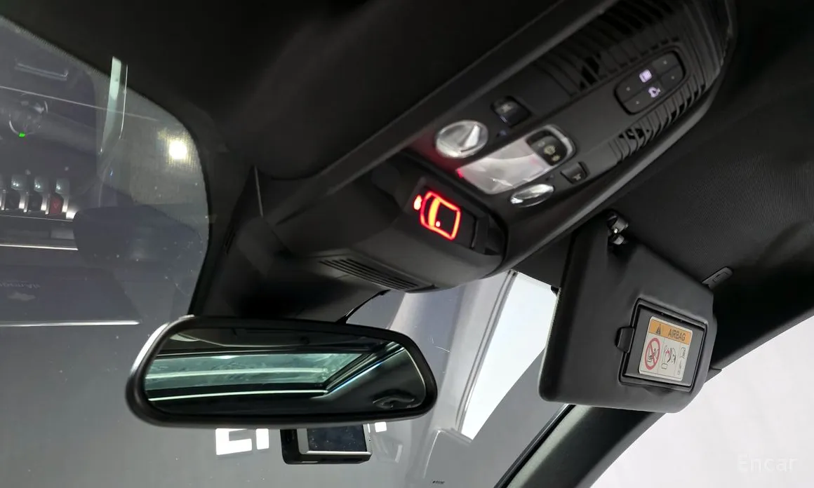 Фото 18 - Peugeot 5008