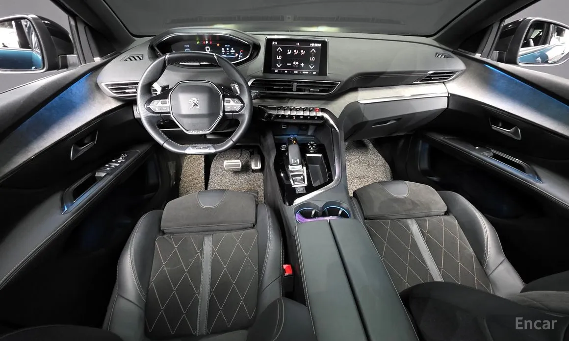 Фото 7 - Peugeot 5008