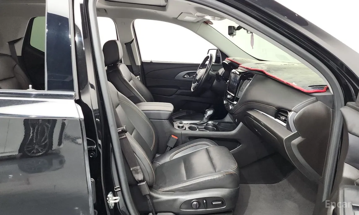 Фото 11 - Chevrolet Traverse