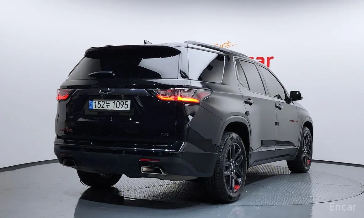 Фото 2 - Chevrolet Traverse