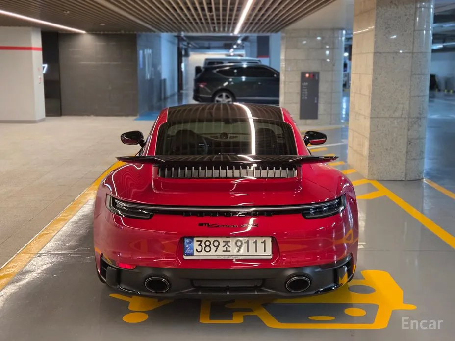 Фото 2 - Porsche 911