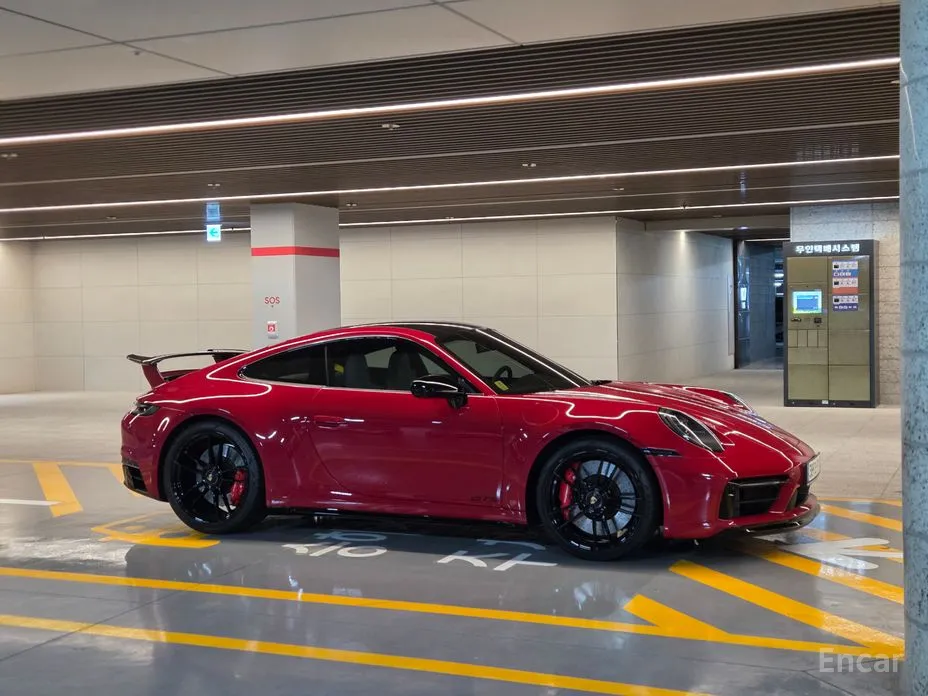 Фото 3 - Porsche 911