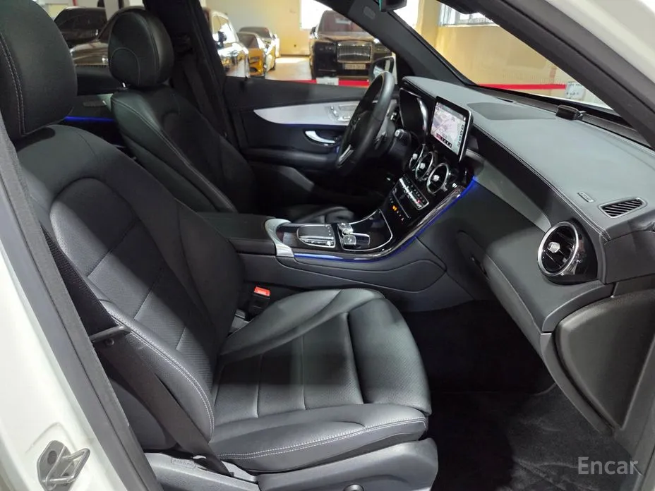 Mercedes-Benz GLC-Class 2016 GLC300e 4MATIC