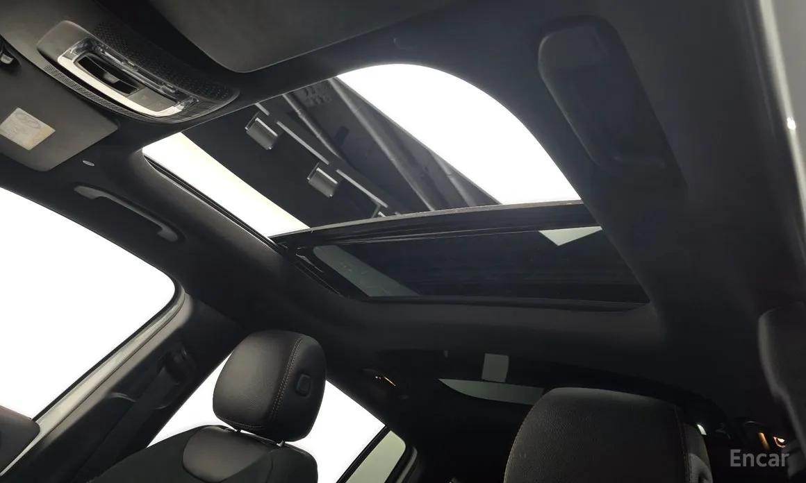 Фото 16 - Mercedes-Benz GLB-Class