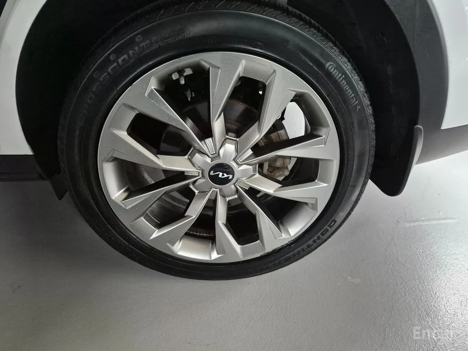 Фото 5 - Kia Sorento