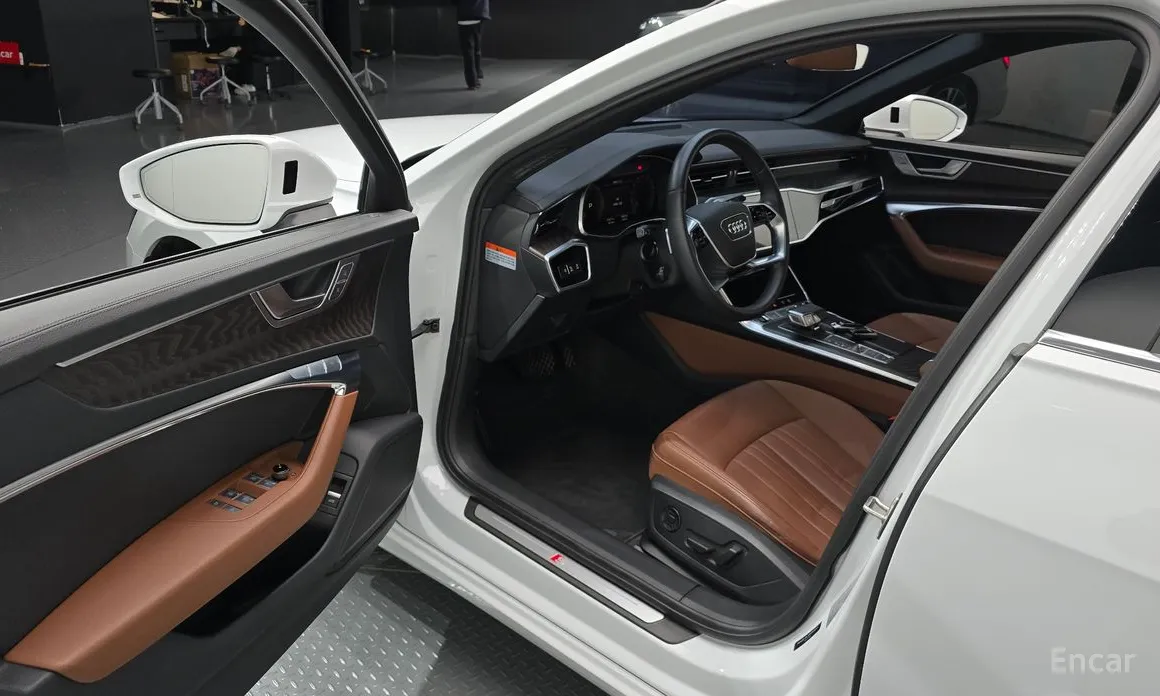 Фото 11 - Audi A6