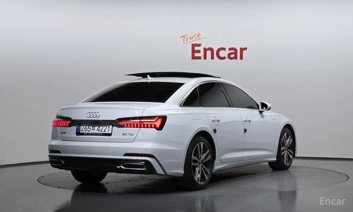 Фото 2 - Audi A6