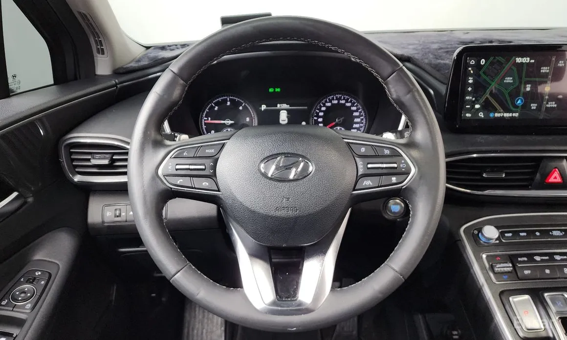 Фото 13 - Hyundai Santa Fe