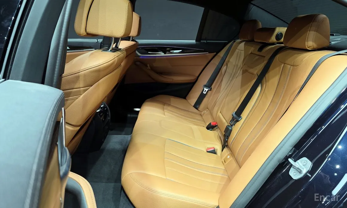 Фото 12 - BMW 5 Series