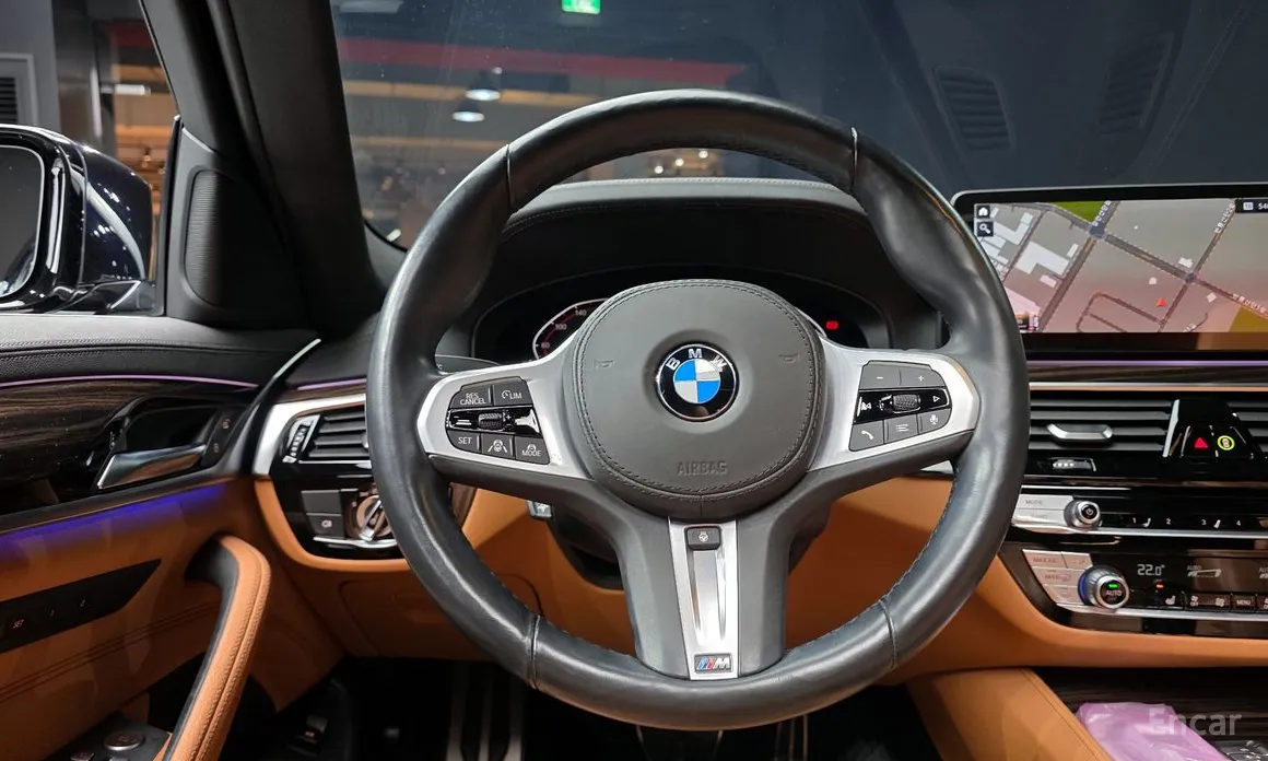 Фото 13 - BMW 5 Series