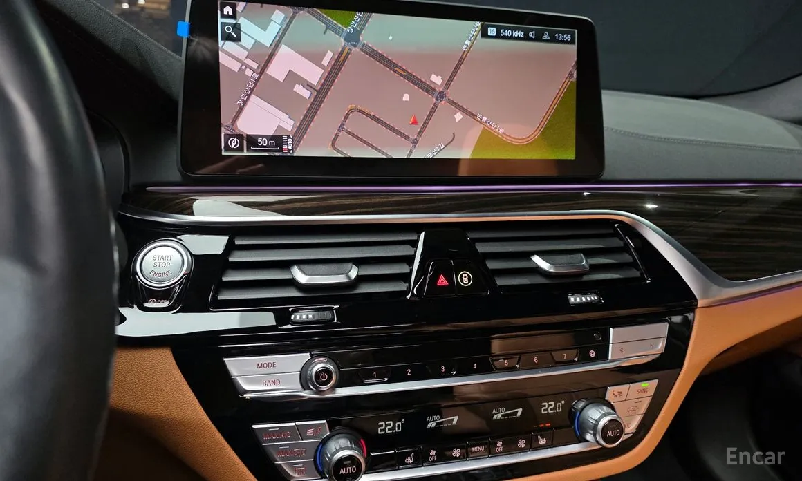 Фото 14 - BMW 5 Series