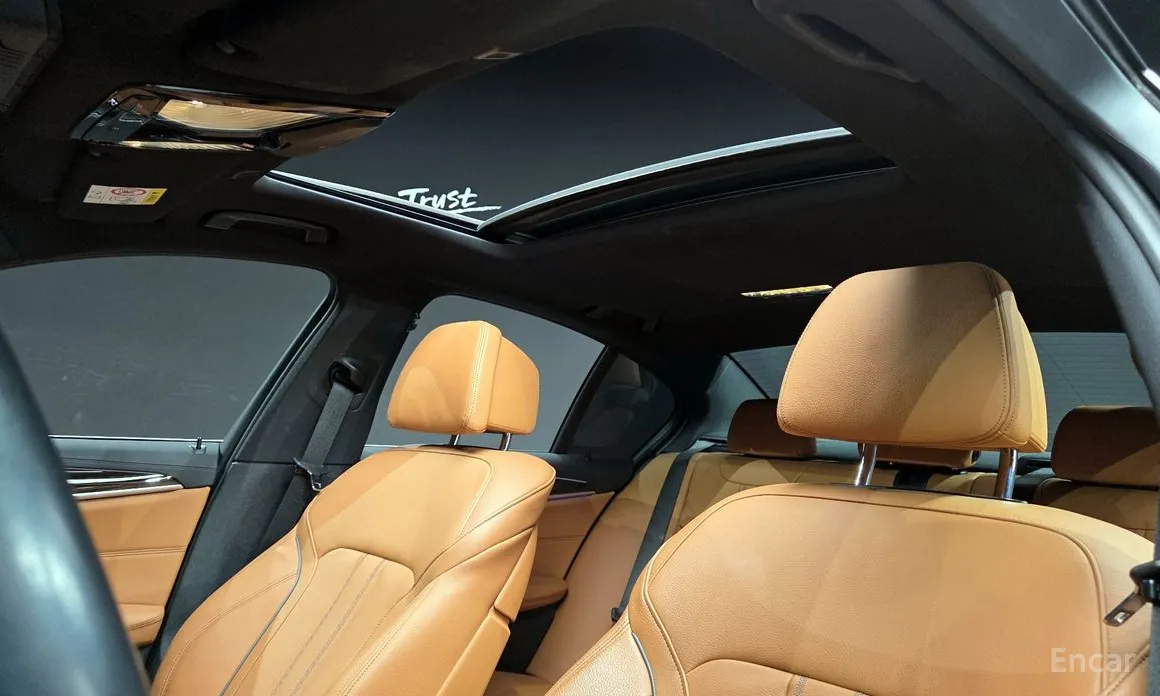 Фото 19 - BMW 5 Series