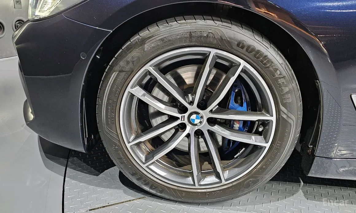 Фото 5 - BMW 5 Series