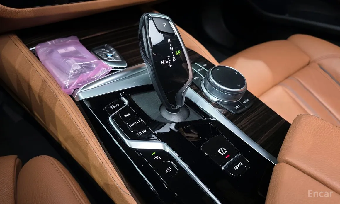 Фото 9 - BMW 5 Series