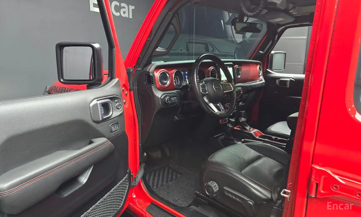 Фото 11 - Jeep Wrangler