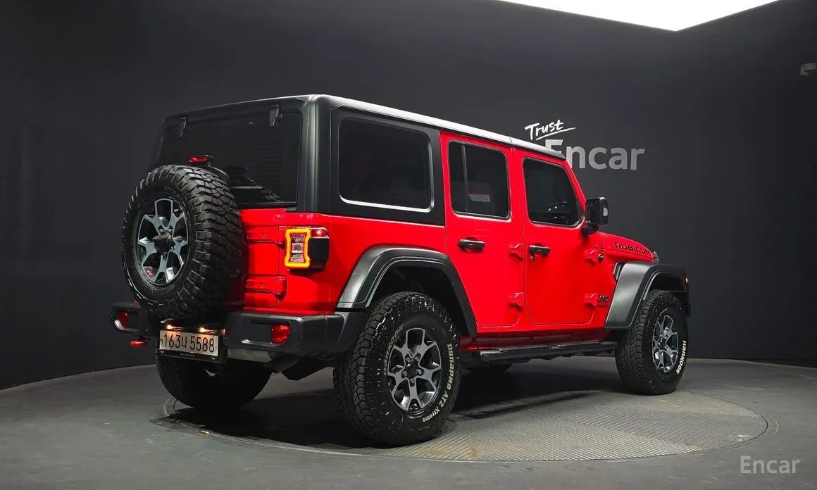 Фото 2 - Jeep Wrangler
