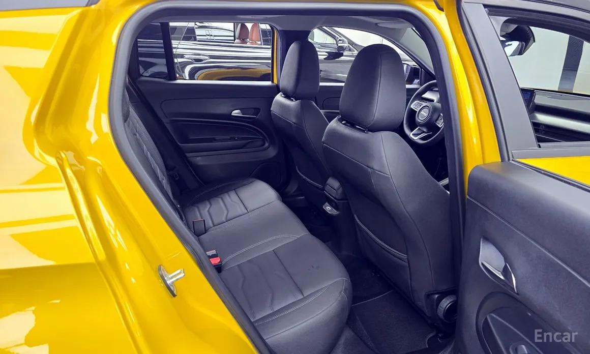 Фото 12 - Jeep Avenger