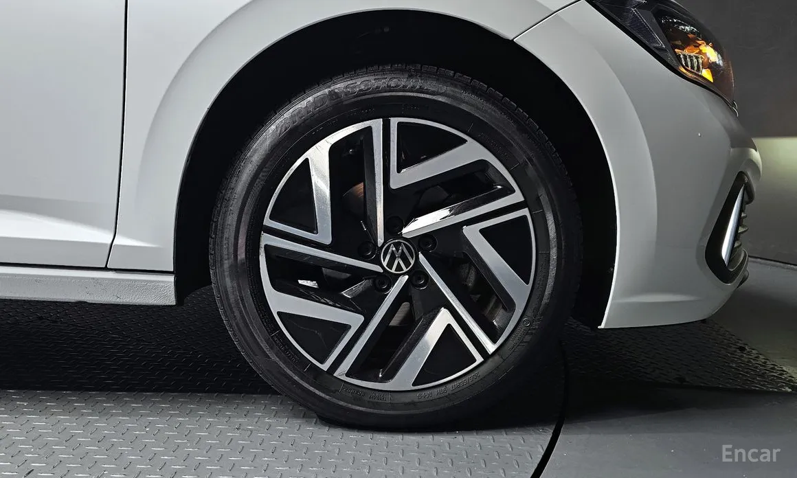 Фото 5 - Volkswagen Jetta