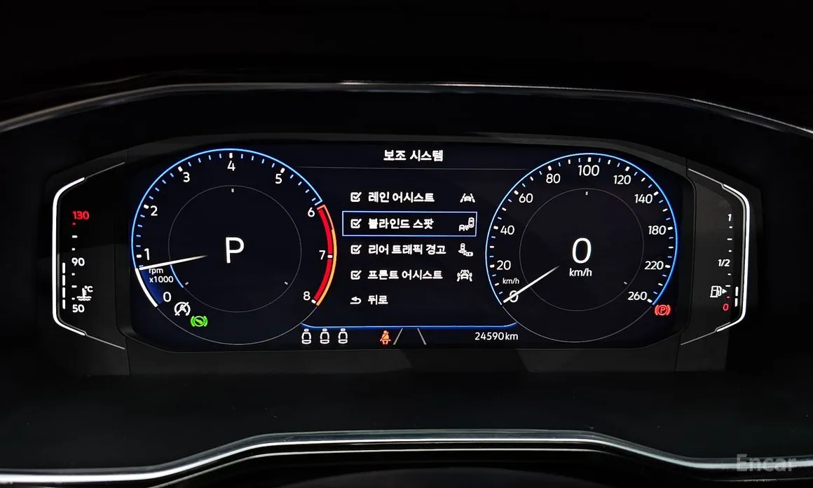 Фото 8 - Volkswagen Jetta