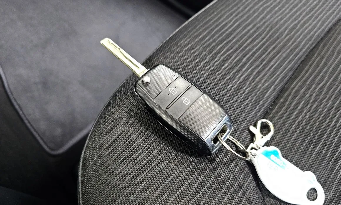 Фото 19 - Kia Ray