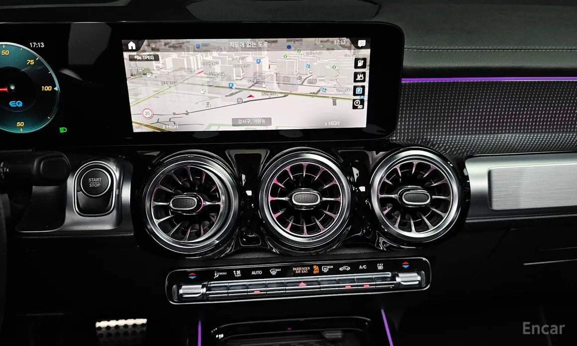 Фото 14 - Mercedes-Benz EQB