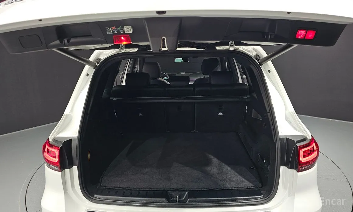 Фото 20 - Mercedes-Benz EQB