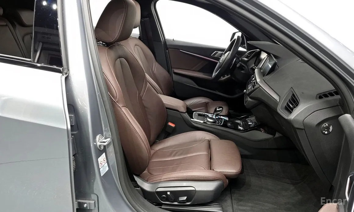 Фото 11 - BMW 1 Series