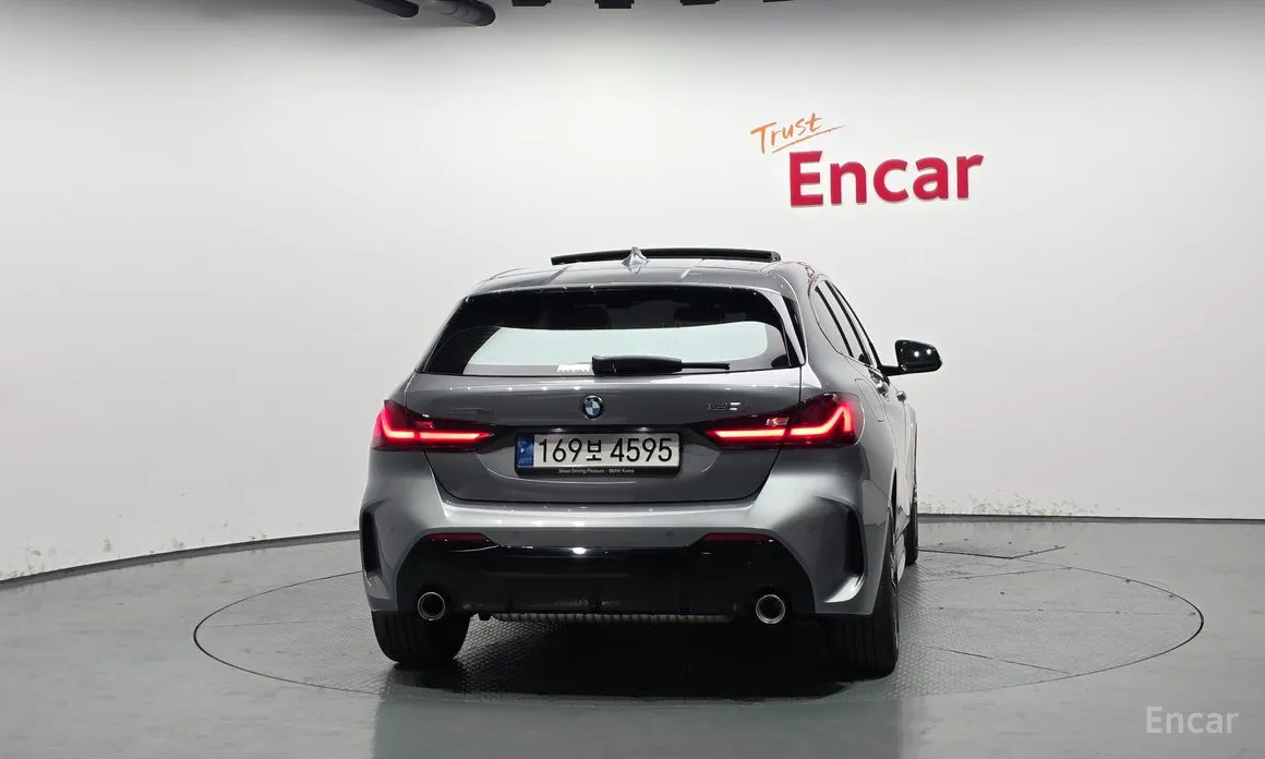 Фото 4 - BMW 1 Series