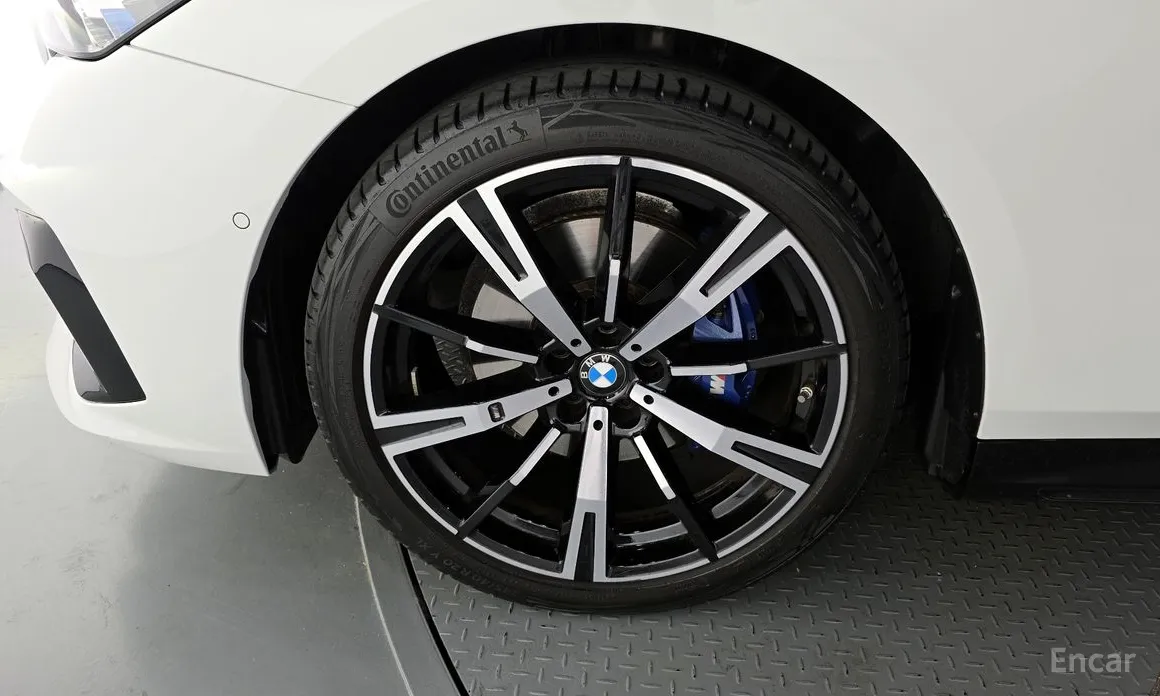 Фото 5 - BMW 5 Series