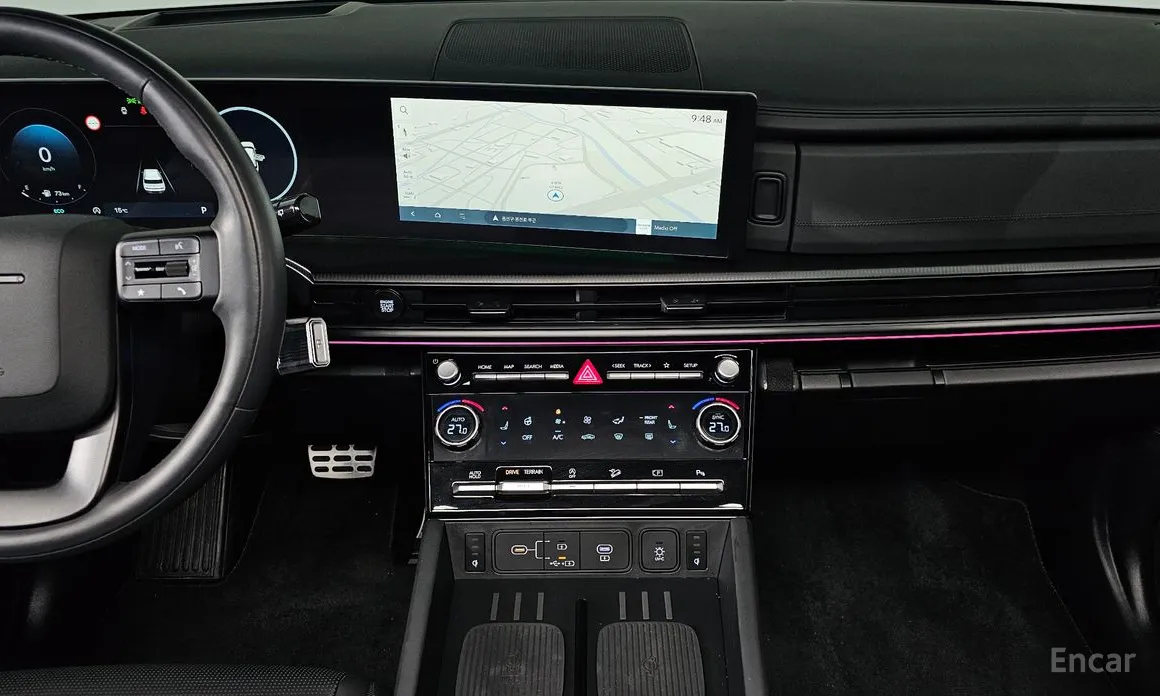 Фото 14 - Hyundai Santa Fe