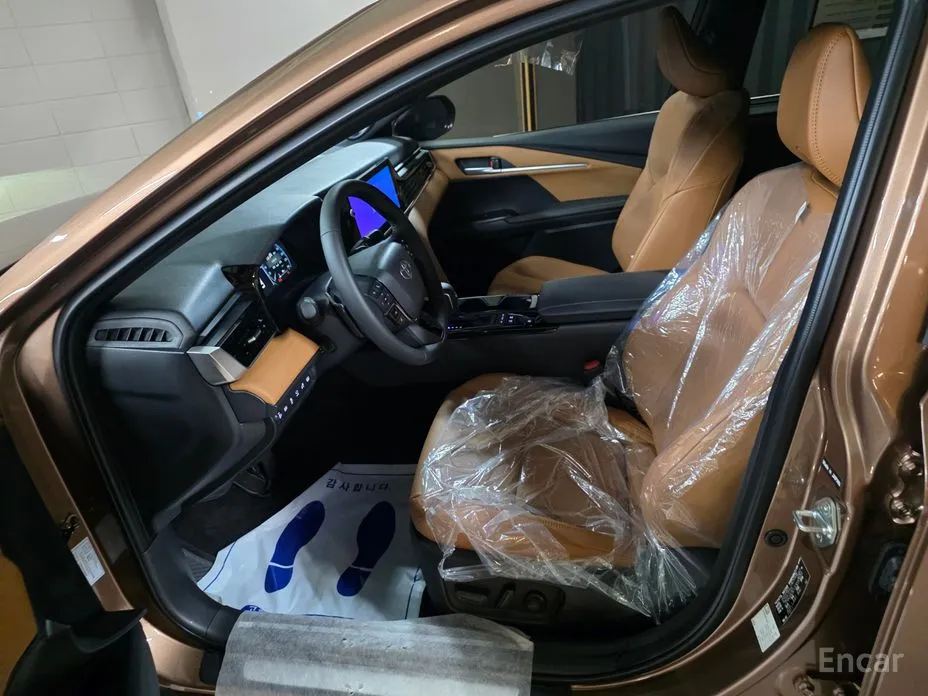 Фото 9 - Toyota Camry