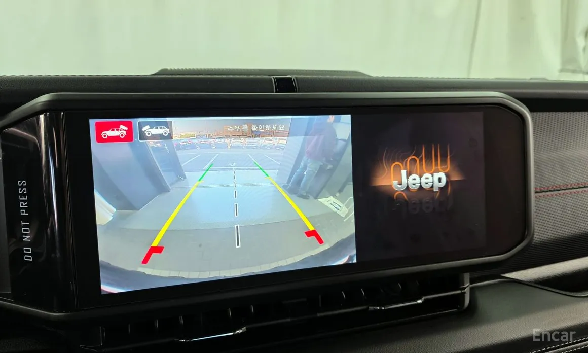 Фото 15 - Jeep Wrangler