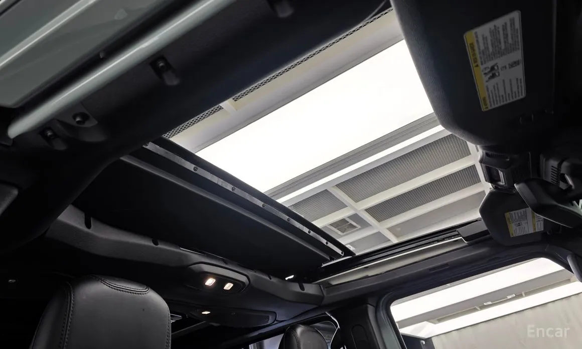 Фото 17 - Jeep Wrangler