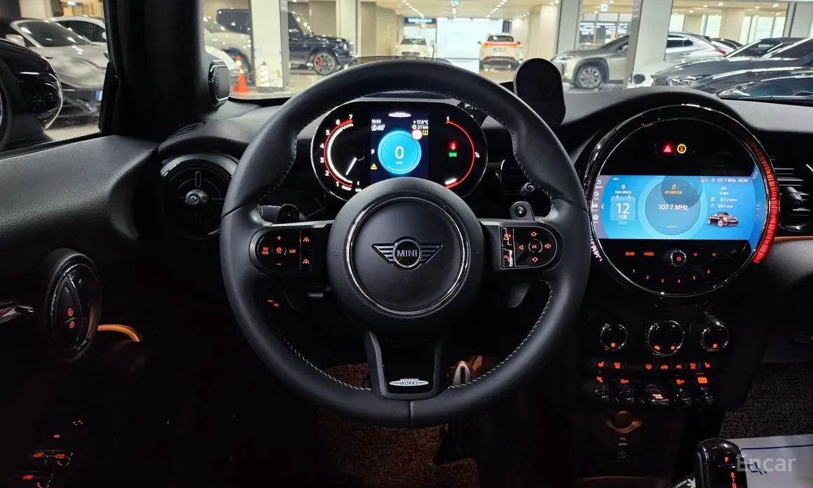 Фото 12 - Mini Cooper Convertible