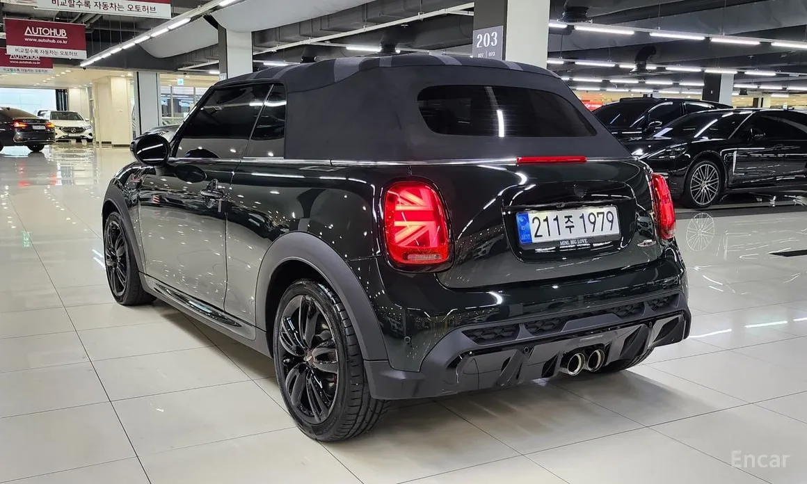 Фото 8 - Mini Cooper Convertible