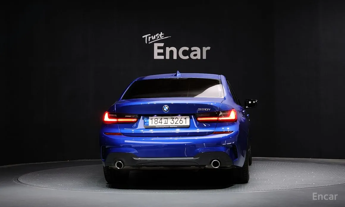 Фото 4 - BMW 3 Series