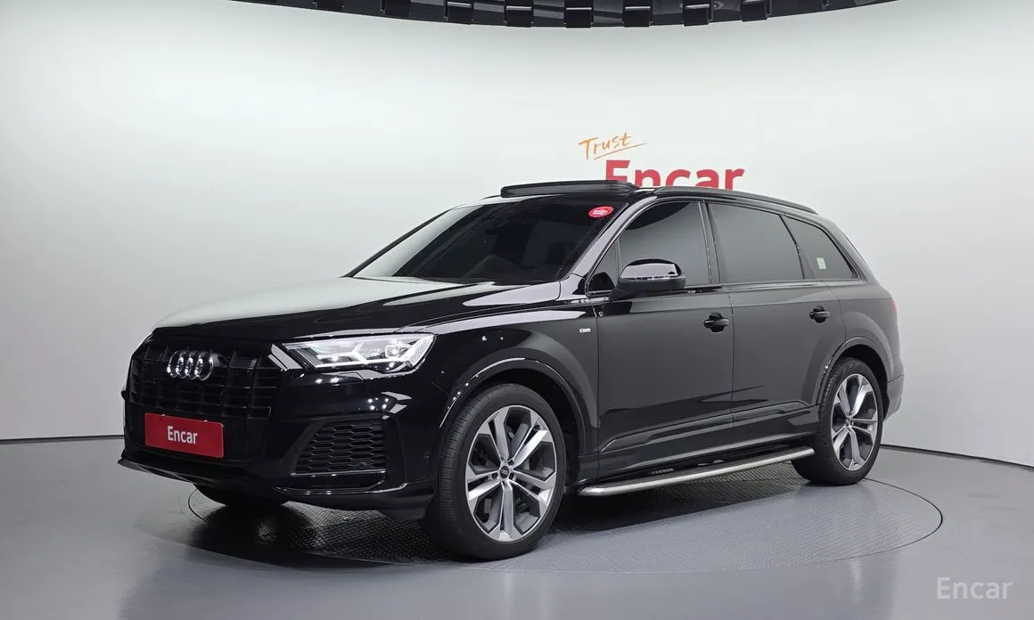 Фото 1 - Audi Q7