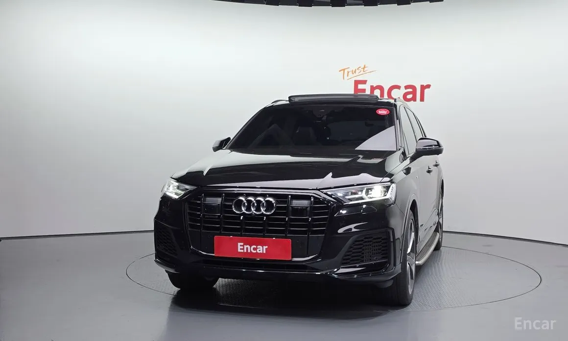 Фото 3 - Audi Q7