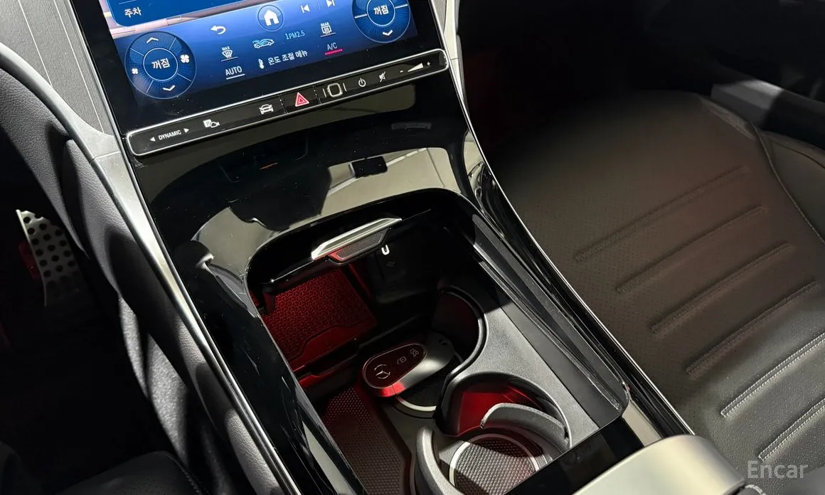 Фото 14 - Mercedes-Benz GLC-Class