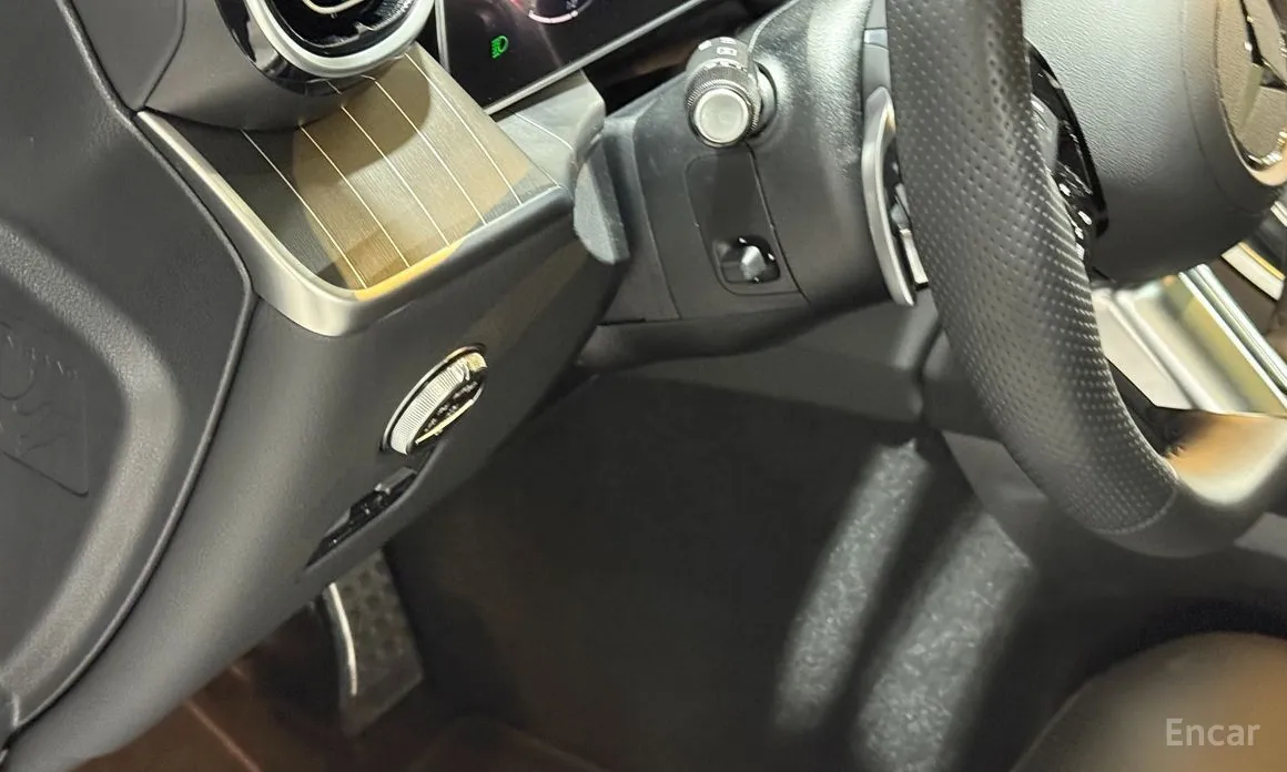 Фото 17 - Mercedes-Benz GLC-Class