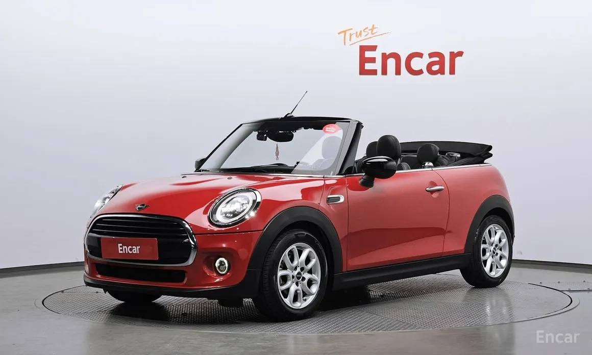 Фото 1 - Mini Cooper Convertible