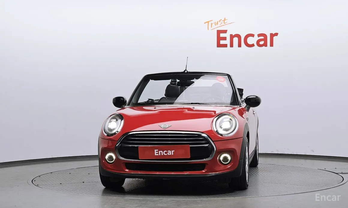 Фото 3 - Mini Cooper Convertible