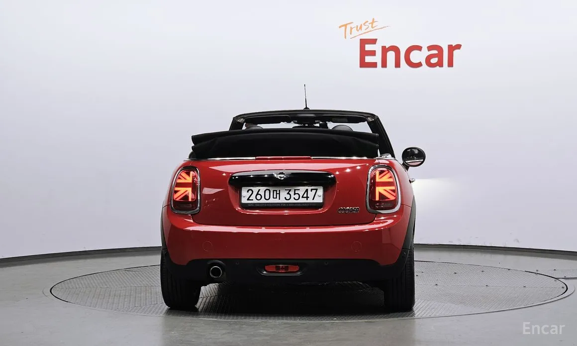 Фото 4 - Mini Cooper Convertible