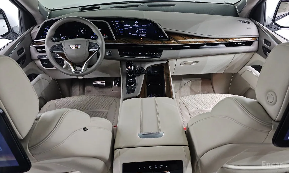 Фото 7 - Cadillac Escalade