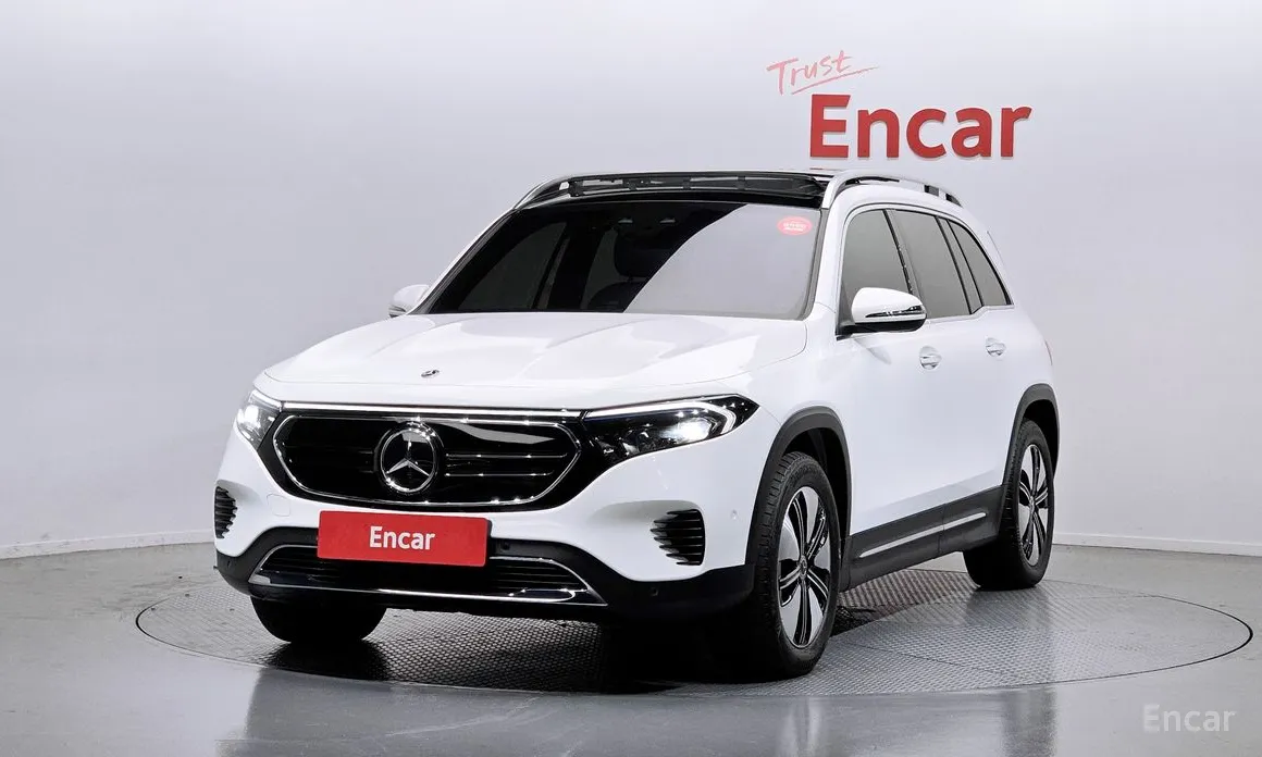 Фото 1 - Mercedes-Benz EQB